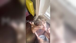 Elijah Woods (ejaywoods) sucks a cute twink  Gay porn videos