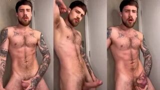 Felippe Masson jerks off solo  Gay porn videos