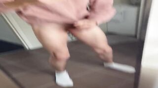 Barber Tom jerks off in the hallway  Gay porn videos